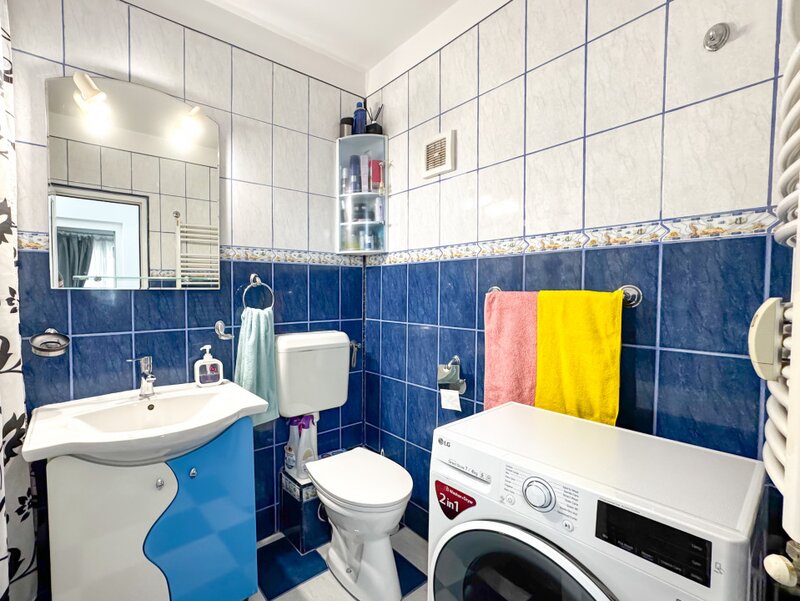 Brancoveanu, apartament 2 camere decomandat bloc 1980, centrala proprie,